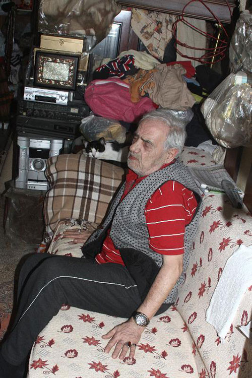 Ebru Gündeş'in babası kızına sahip çıktı - Resim: 2