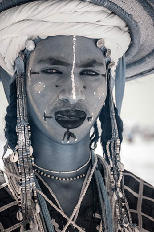 Bu kabilenin erkekleri süsleniyor - Resim: 4