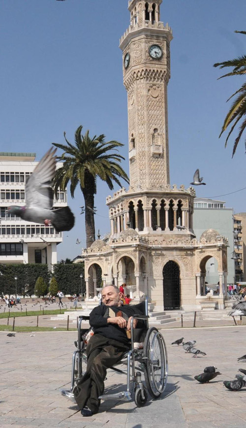 52 yıl sonra ilk kez sokağa çıktı! - Resim: 2