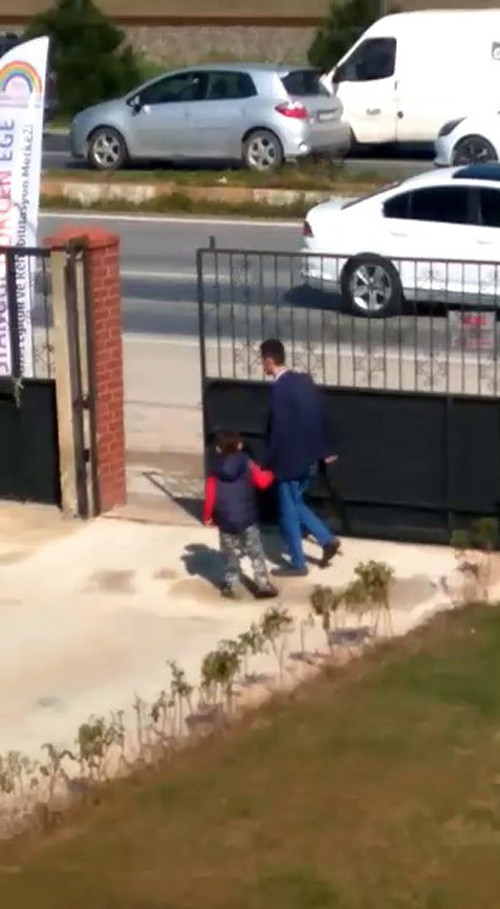 Pompalı dehşet! Oğlunun gözleri önünde yaptı! - Resim: 3