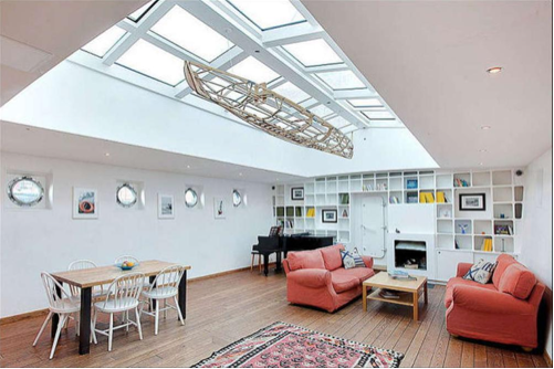 Mavnaydı şimdi ise yüzen bir saray - Resim: 2