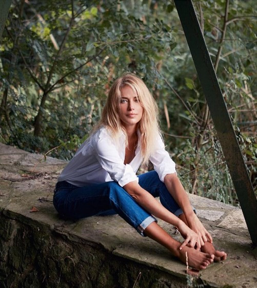 Burcu Esmersoy 40 yaşına girdi - Resim: 3