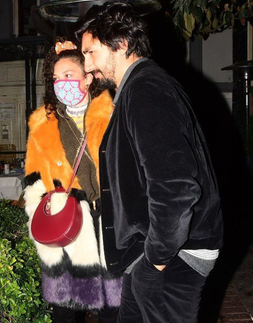 Onur Ünlü sevgilisi Hazar Ergüclü’yü aldattı mı? İşte ihanet sorusuna verdiği olay cevabı - Resim: 1