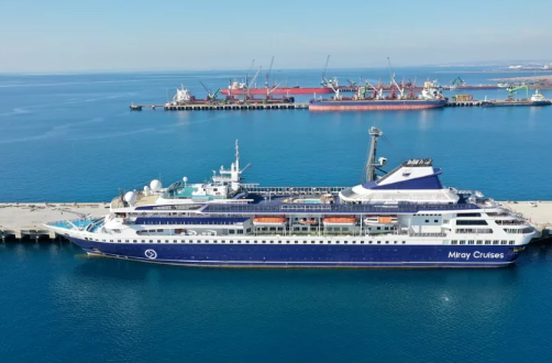 Günler sonra yüzlerde tebessüm oluştu! Gemide konaklamaya başladılar: Şu an cennetteyiz - Resim: 2