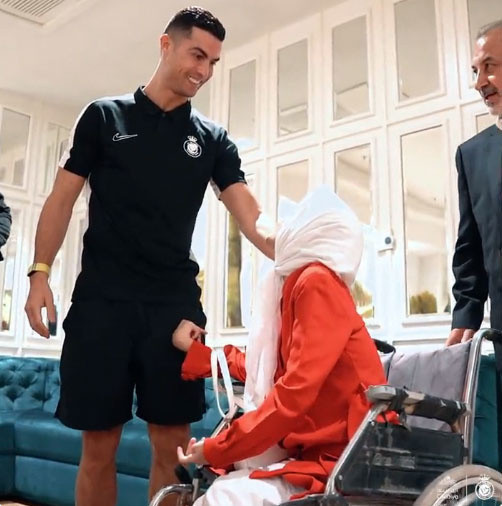 Cristiano Ronaldo İranlı bekar kadına dokundu 99 kırbaç cezasıyla yargılanıyor - Resim: 2