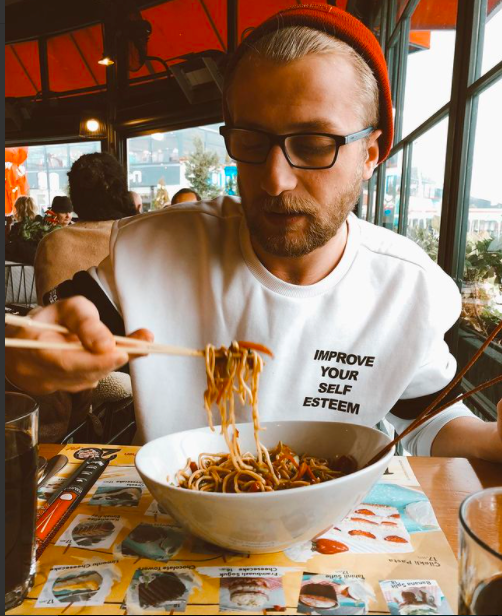 Masterchef Tahsin kimdir Yemekteyiz ve Ver Fırına'ya katılmış sevgilisi var mı? - Resim: 3