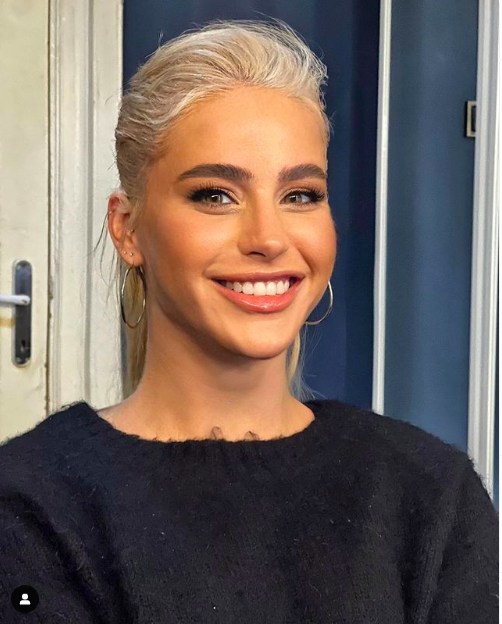 Büşra Pekin kaç yaşında duyan şok oluyor! Büşra Pekin sevgilisi var mı? - Resim: 0