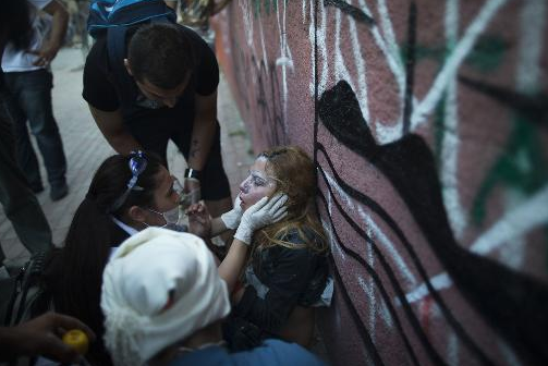 Time'dan çarpıcı Gezi kareleri  - Resim: 1