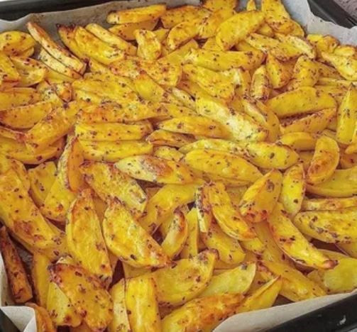 Fırında baharatlı patates tarifi pratik bir atıştırmalık! - Resim: 1