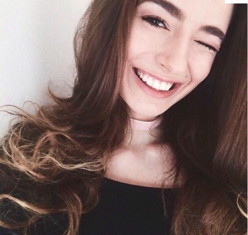 Genç modele ahlaksız teklif!  - Resim: 3