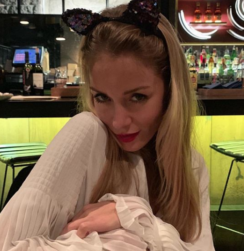 Ufak Tefek Cinayetler'in yıldızı Bade İşçil: Fakire tipim müsait değil - Resim: 3