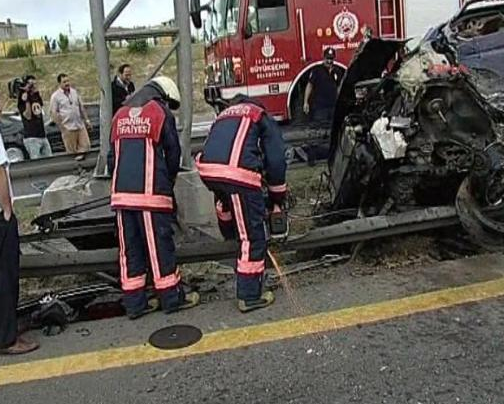 Sanatçı Bengü ölümden döndü - Resim: 4