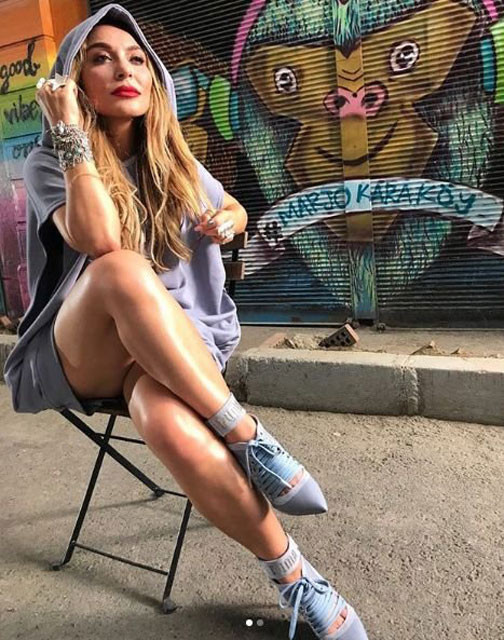 Ziynet Sali'inin cesur pozları olay oldu - Resim: 1