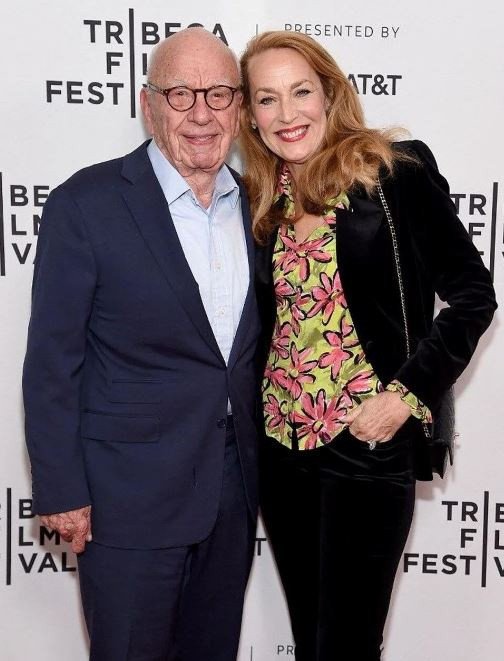 Rupert Murdoch, beşinci nişanlısına öyle bir yüzük aldı ki fiyatını duyan inanamadı! - Resim: 0