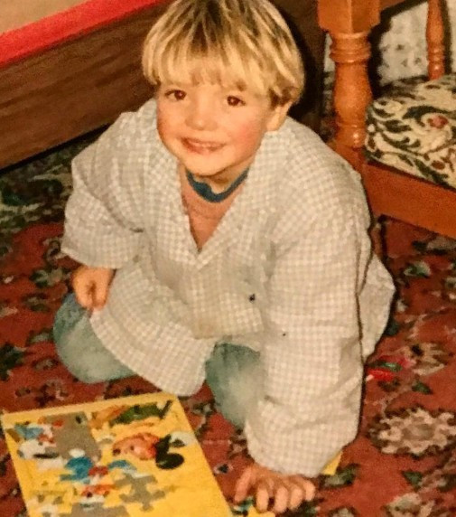 Bu ünlüyü tanıdınız mı şimdi Türkiye'nin en popüleri - Resim: 4