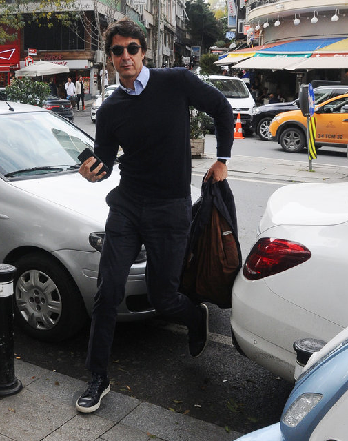 'Kocan bana iç çamaşırı aldı' demişti! Demet Şener'e büyük şok - Resim: 4