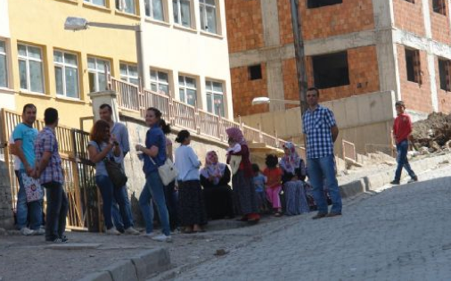 Şırnak iki depremle sarsıldı - Resim: 4
