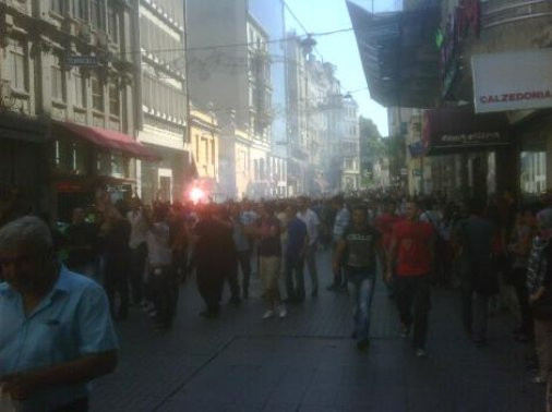 Taksim'de F.Bahçe-G.Saray gerginliği - Resim: 2