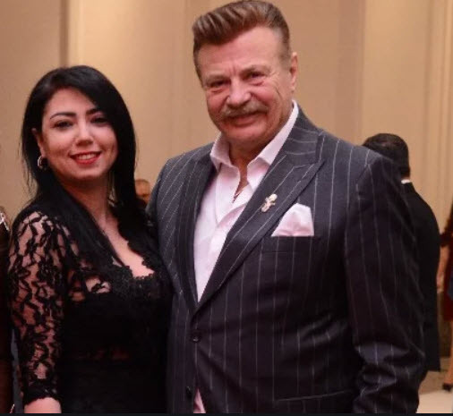 Burcu Sezginoğlu kimdir kaç yaşında ne iş yapıyor? - Resim: 0