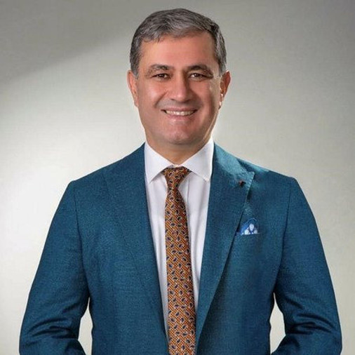 Halil Öztürk evli mi eşi Melten Öztürk ve kızları kimdir? - Resim: 1