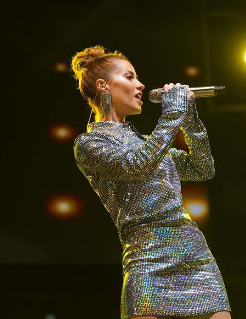 Konser için Tokat'a giden Derya Uluğ, uyanır uyanmaz öyle bir şey istedi ki... - Resim: 3