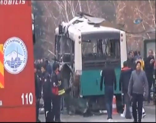 Kayseri'de terör saldırısı olay yerinden ilk görüntüler - Resim: 2