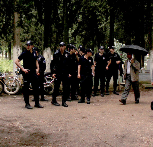 Bombalı saldırıda ölenler defnediliyor... - Resim: 4