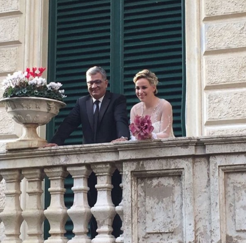 Beyaz TV sunucusu Nur Viral ve Cumhurbaşkanı başdanışmanı Cemil Ertem boşanıyor - Resim: 2