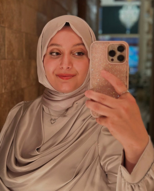 Genç kadın otostop çekip tıra bindi! Videosu sosyal medyayı salladı, tepkilere sessiz kalmadı - Resim: 1