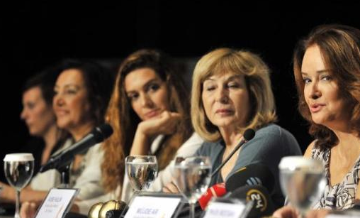 Şevval Sam'dan CHP'li başkana fısıltı tepkisi - Resim: 4