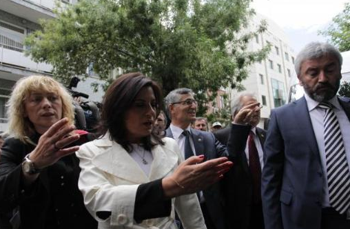 Demirel vekilleri evinde ağırlıyor! - Resim: 3