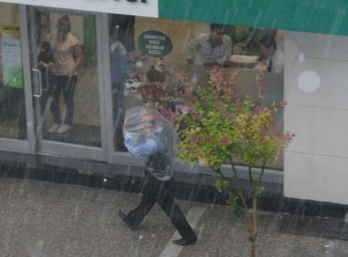 İzmir'den inanılmaz yağış görüntüleri - Resim: 2