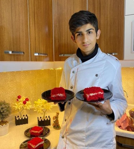 Taha Duymaz'ın çocukluk fotoğrafı hüzne boğdu! Enkazdan çıkan eşyalarını ablası paylaştı - Resim: 4