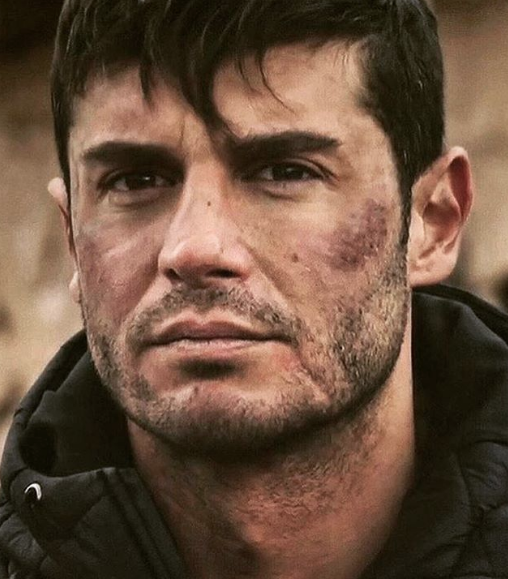 Berk Oktay'ın çıplak fotoğraflarını sızdıran belli oldu! Eşinin ta kendisiymiş - Resim: 1