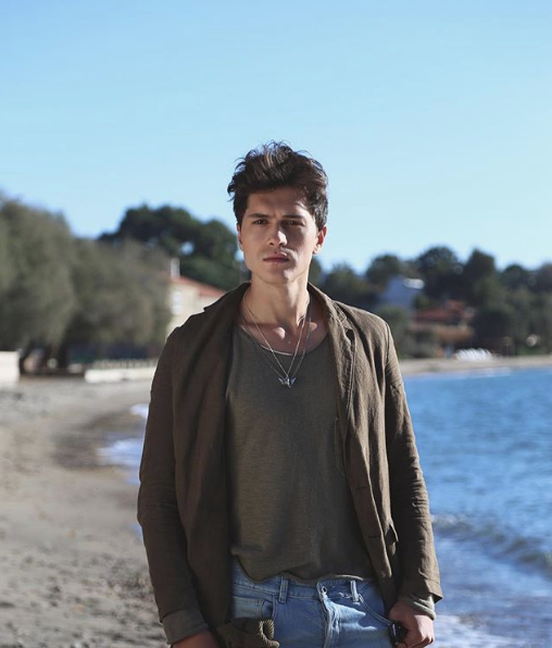 Genç kızların sevgilisi Alperen Duymaz'ın eski haline bakın resmen evrim - Resim: 1