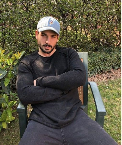 Menajerimi Ara'nın başrol oyuncusu Deniz Can Aktaş koronaya yakalandı - Resim: 3