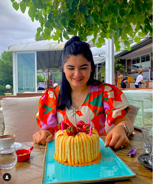 Mini etek, mayo derken şimdi de deri taytıyla gündemde! Hanife'nin tarzı yine dile düştü - Resim: 3