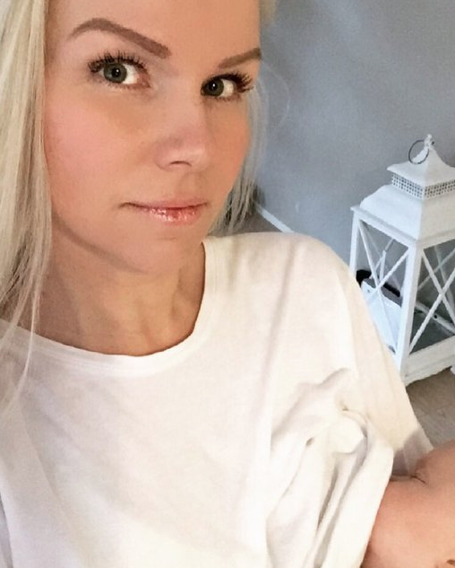 10 çocuk annesi kadın fiziğiyle görenleri hayrete düşürdü - Resim: 4