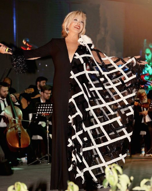 Emel Sayın yürekleri ağza getirdi ilk müdahaleyi Ferhat Göçer yaptı! - Resim: 4