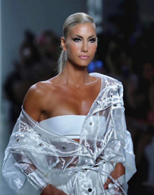 Çağla Şıkel'e büyük şok tam 1 milyon lira... - Resim: 3