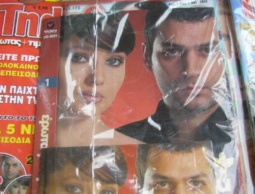 Türk starlar Yunan dergilerine kapak oldu - Resim: 2