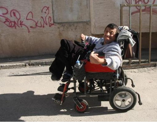 Engelli gencin büyük azmi  - Resim: 1