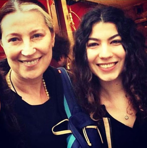 Vahide Perçin kimdir kaç yaşında kızı ve eşi kimdir? - Resim: 0