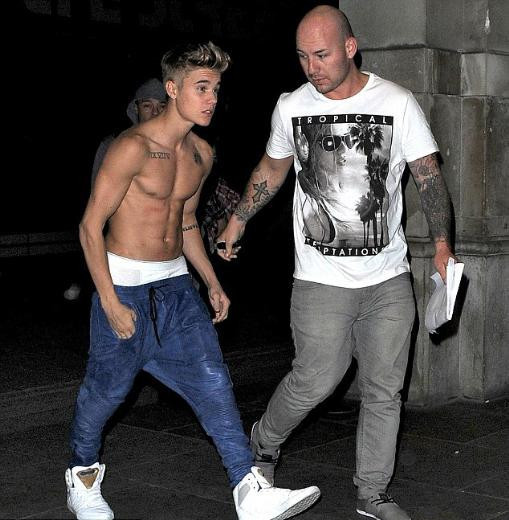 Justin Bieber sokakta böyle dolaştı! - Resim: 2