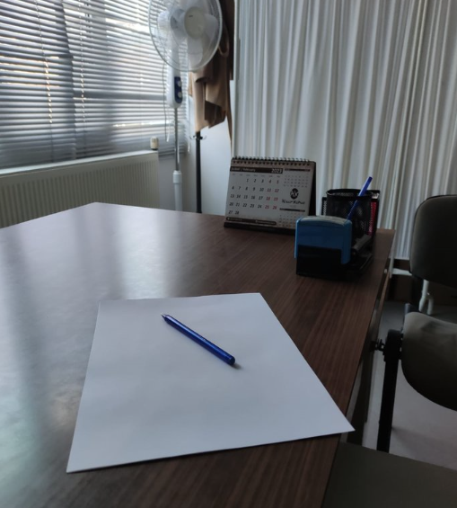 Yardıma koştu döndüğünde şoku yaşadı! İşten atılan adam: Eşim duymasın diye her sabah... - Resim: 0