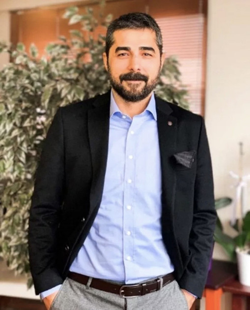 Ahmet Tatlıses yeniden dede oldu! Ayza kızım adı gibi ay yüzlü diyerek müjdeledi - Resim: 0