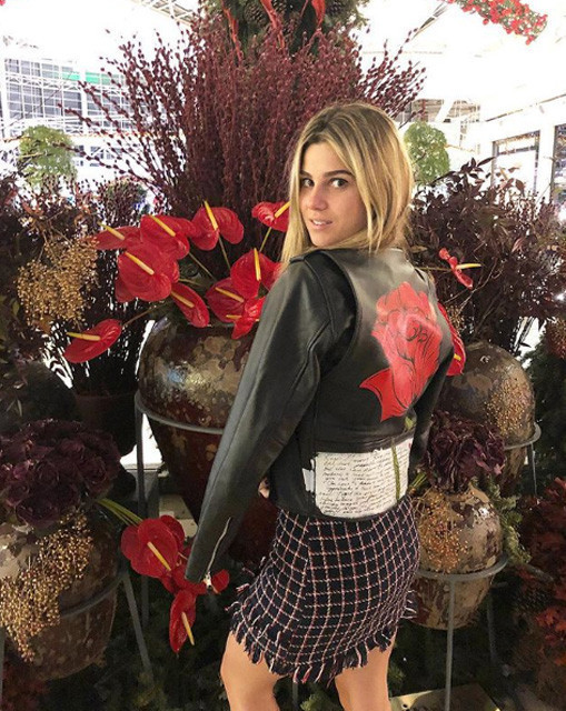 Kızlar Hacı Sabancı için birbirine girdi bardaklar havada uçuştu - Resim: 4