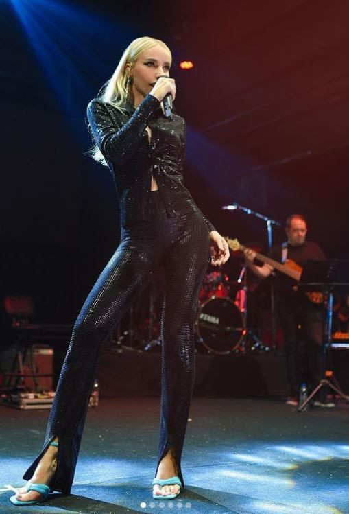 Gülşen'in karın kaslarının sırrı 'karın masajı'ymış! - Resim: 3