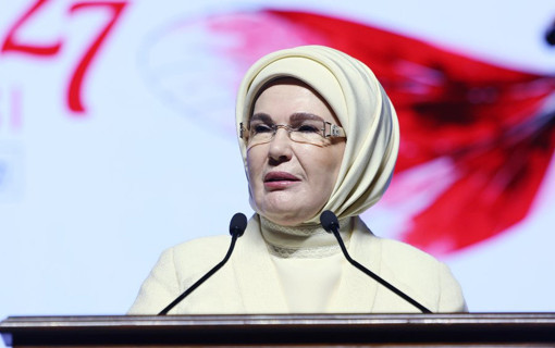 Emine Erdoğan: “Evlilik tercihim dahil hayatımın birçok kararında Şule ablanın izleri var”