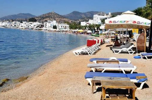 Bodrum sahilleri bomboş kaldı - Resim: 4
